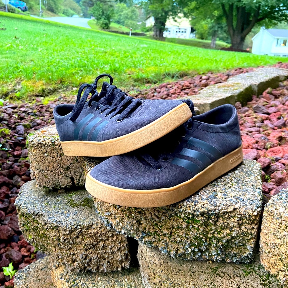 Mens adidas skate shoes